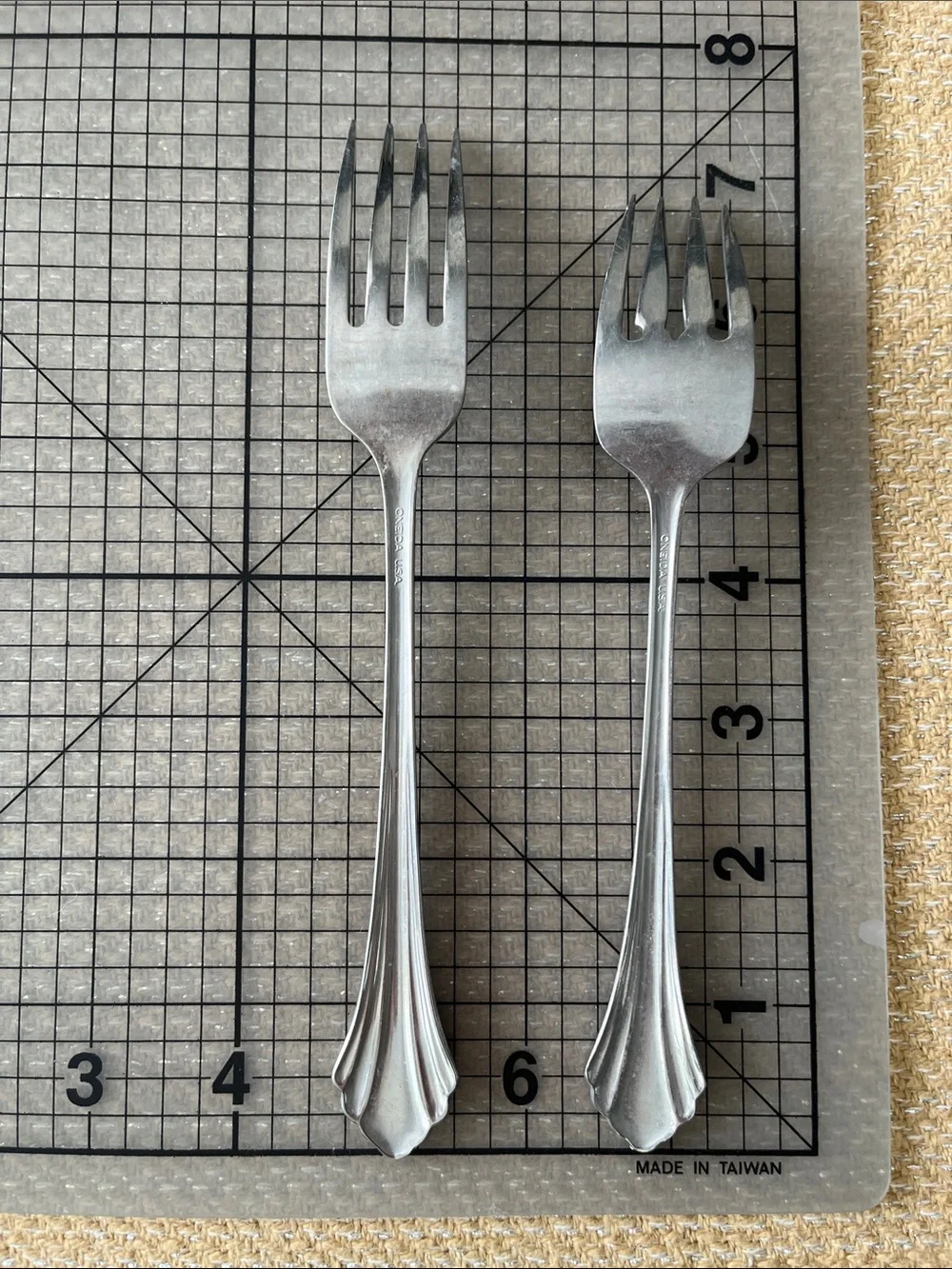 ONEIDA Bancroft (Stainless) Dinner Forks (6)